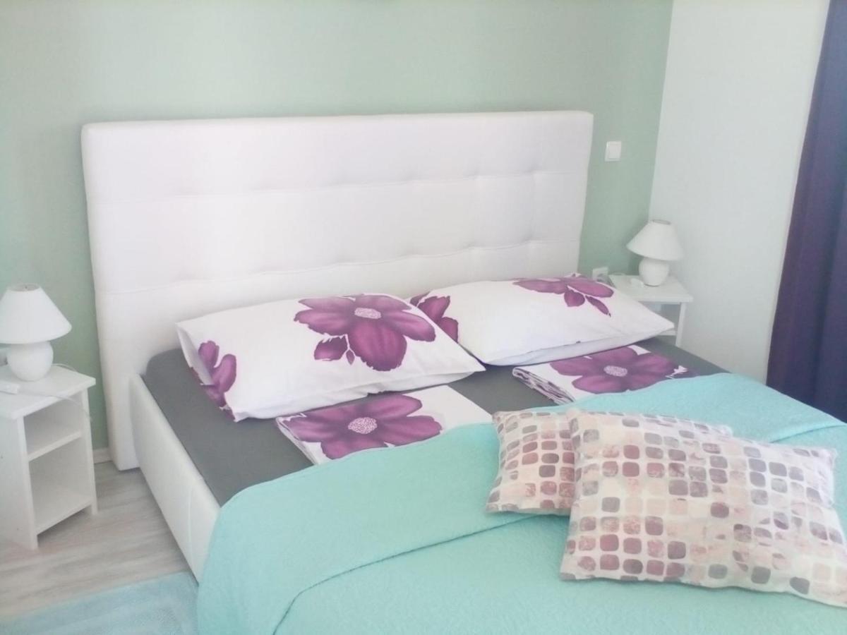 Ana Rooms Veglia Exterior foto